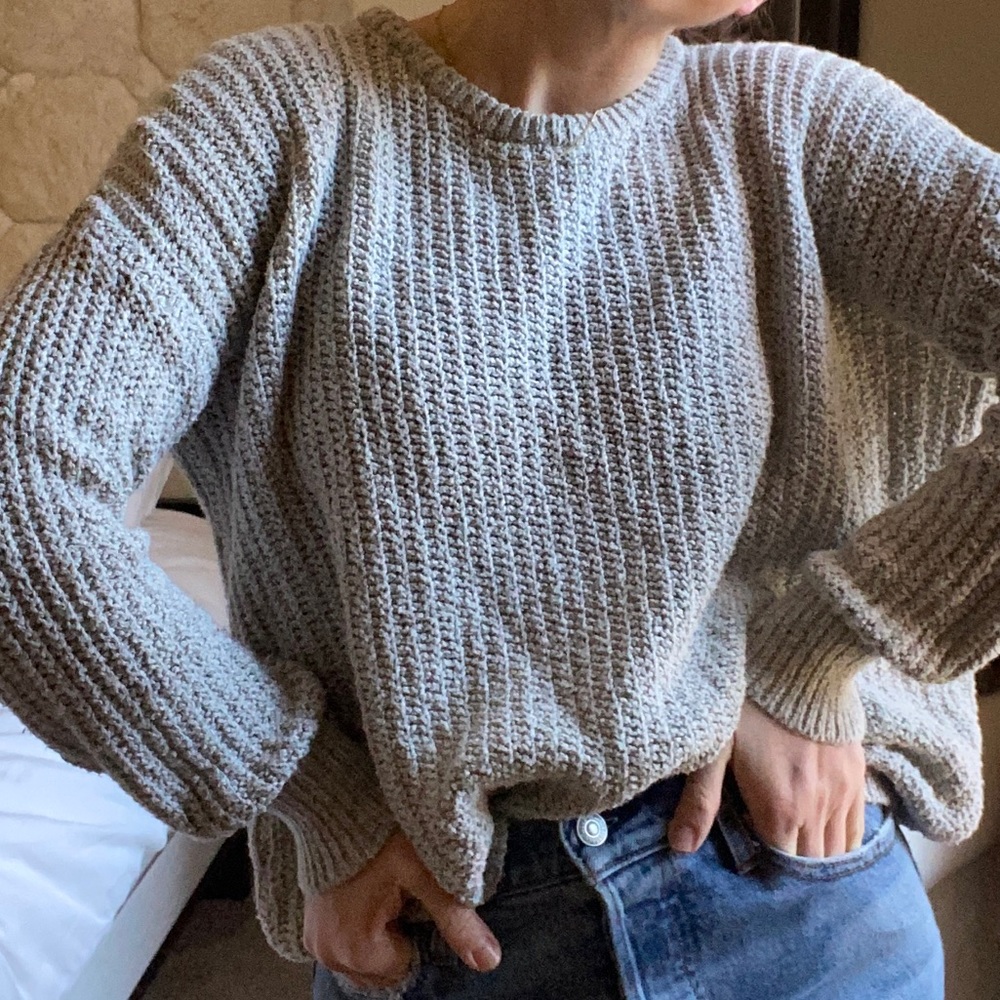 Crewneck sweater